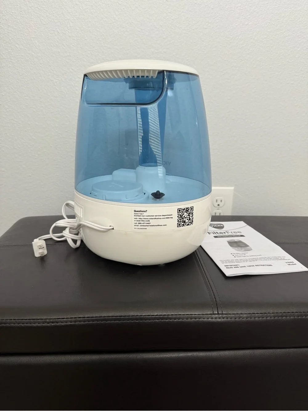 Vicks V4600 Cool Mist Humidifier.